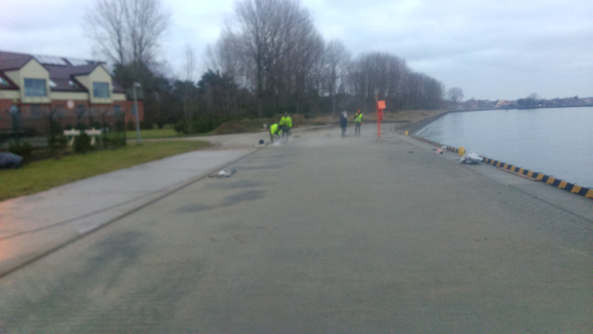 Naprawa nawierzchni Nabrzeża Slipowego w Porcie Wojennym HEL